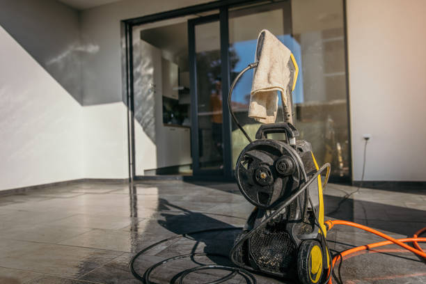 Best Patio and Deck Pressure Washing  in Lewistown, IL